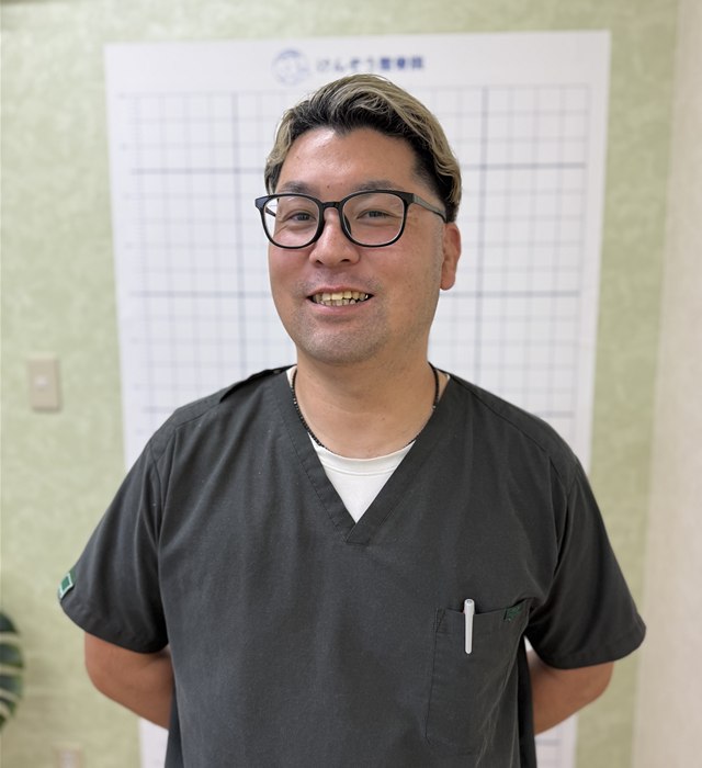 スタッフ 井上恵輔の写真